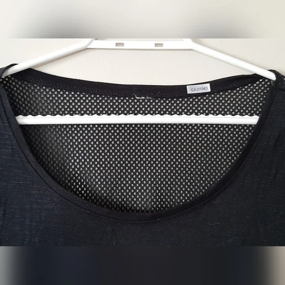 Balance Collection Top - Picture 2 of 5